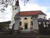 Cerkev sv. Jurija v Motniku. Prezidavo je verjetno izvedlo podjetje Gregorja Mačka ml.